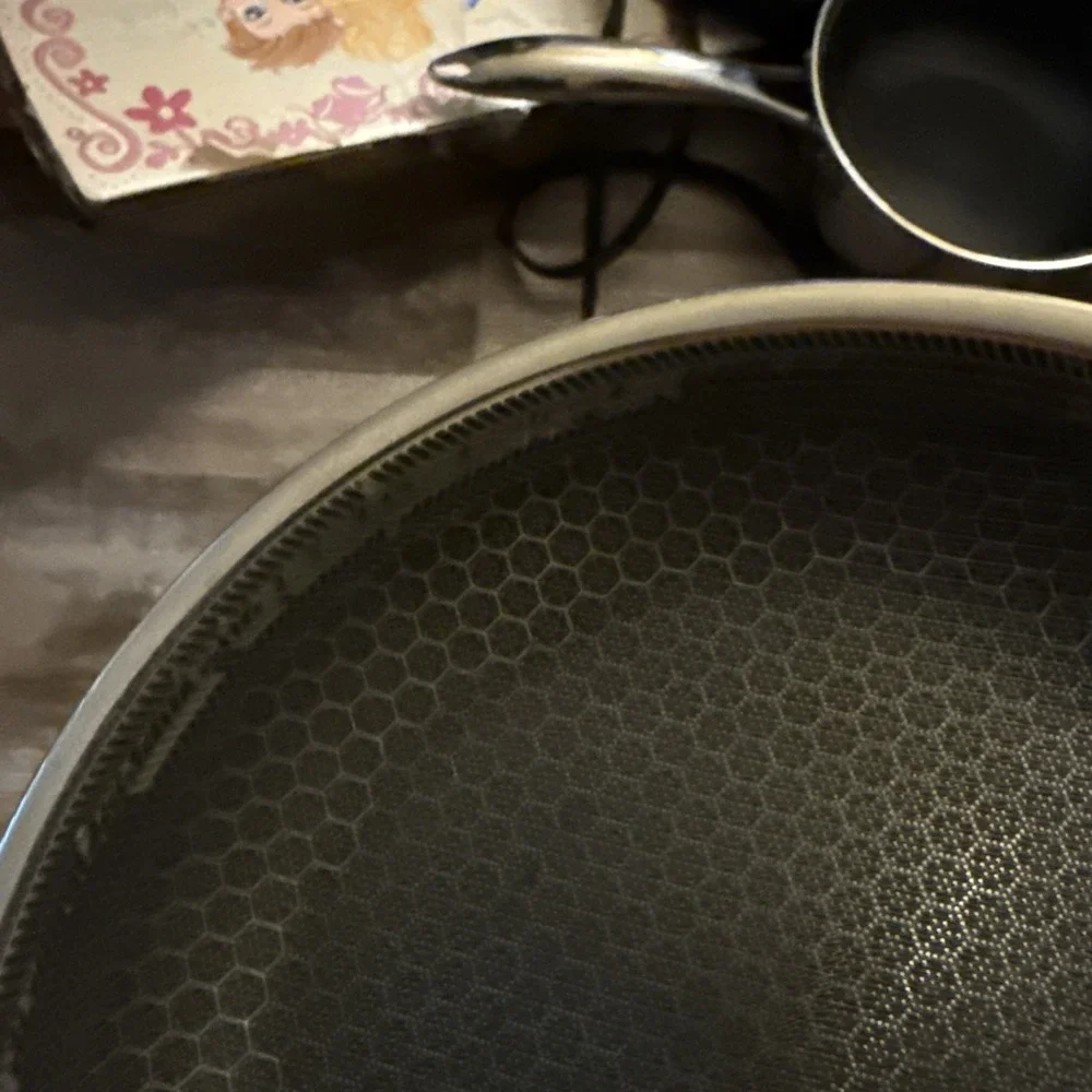 Hexclad 8.5 Inch Frying Pan Hybrid Nonstick Pre Owned
